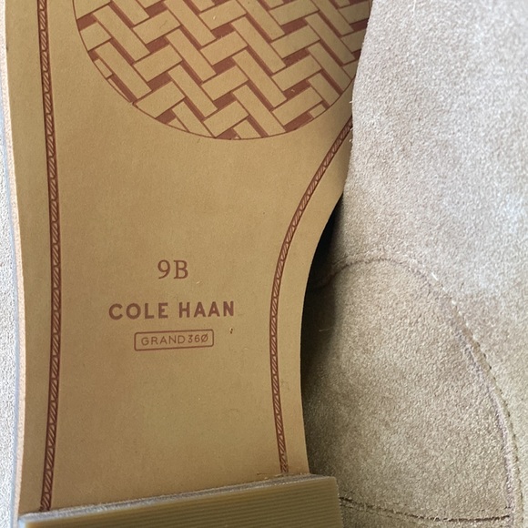 Cole Haan Rayna Women’s flat Ankle Boots Suede w18649 NWOT - Picture 11 of 13